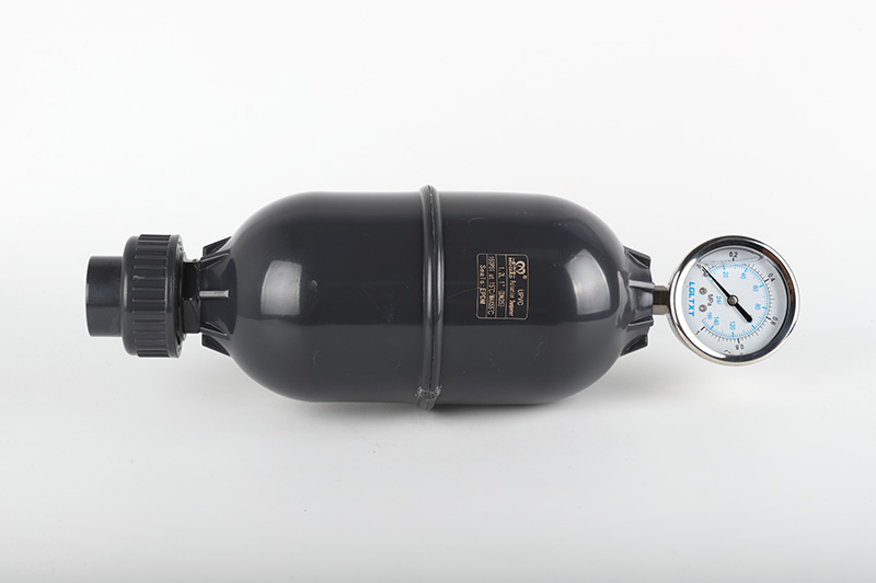 新邵空气式脉冲阻尼器